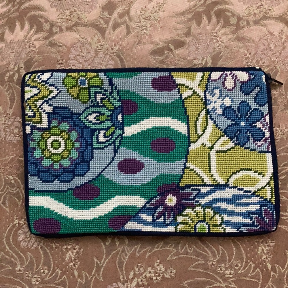 NEW hand sewn colorful bag, zipper 9 x 6 inches